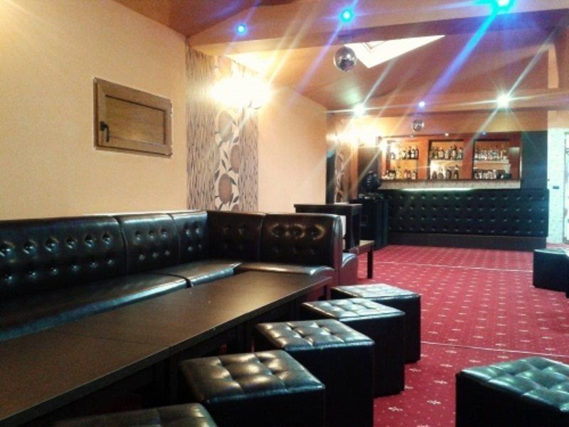 Grand Hotel Perla Ciucasului Тарлунгени Экстерьер фото