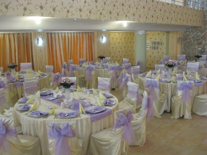 Grand Hotel Perla Ciucasului Тарлунгени Экстерьер фото